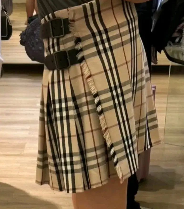 BURBERRY バーバリー 00s ノヴァチェック ウール ラップ ミニ スカート PN3218