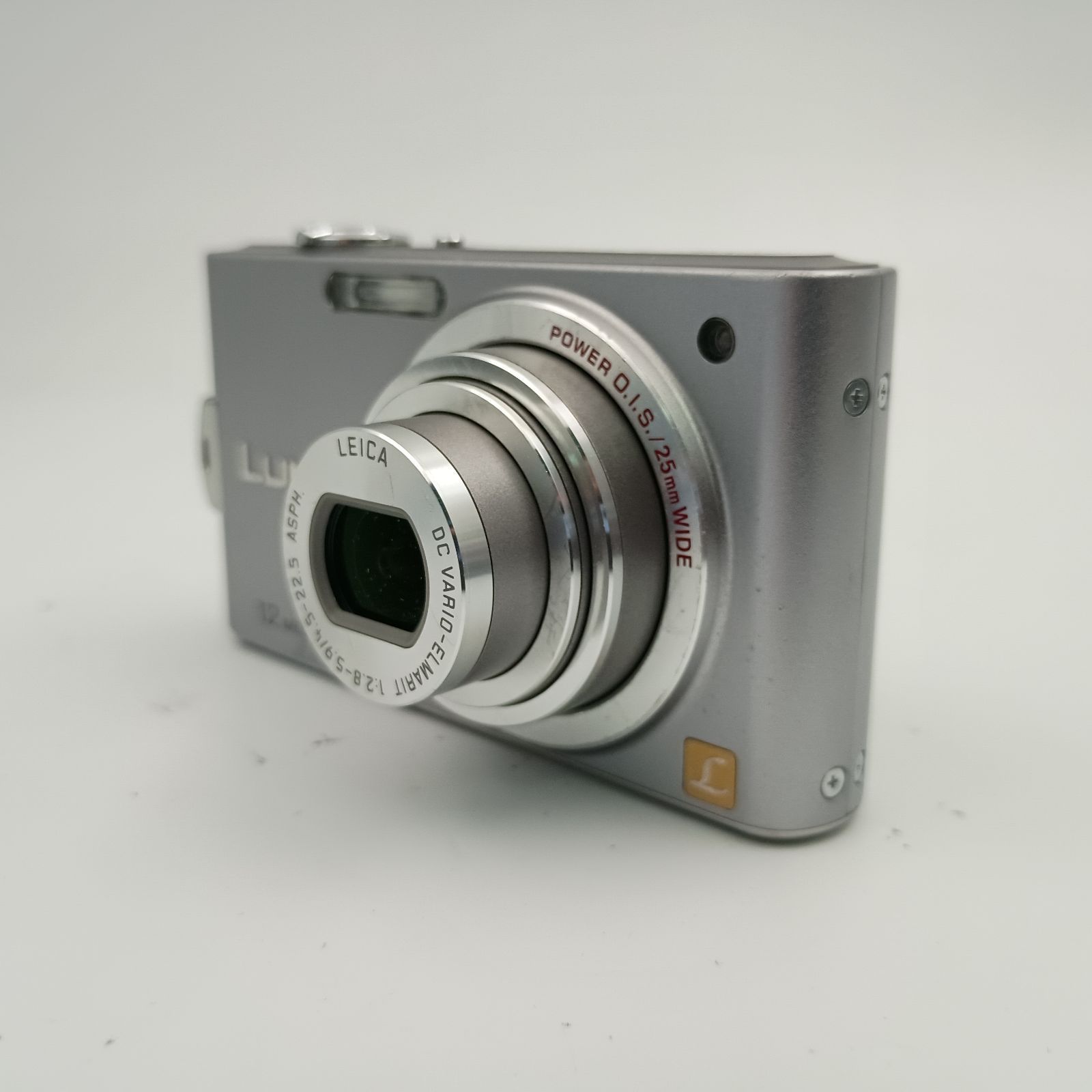Panasonic LUMIX DMC-FX60 Compact Dijital Camera Silver