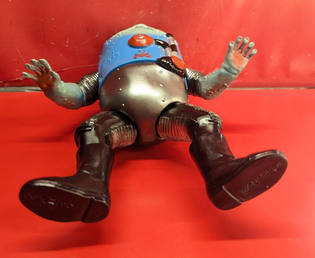 メディコム・トイ 東映レトロソフビコレクション 仮面ライダーV3