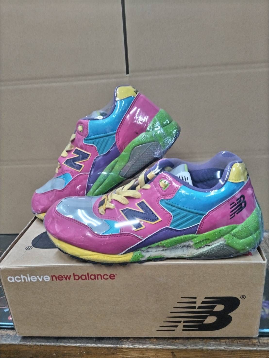 Stussy × Mad HECTIC × Undefeated × New Balance MT580 PU US9.5 