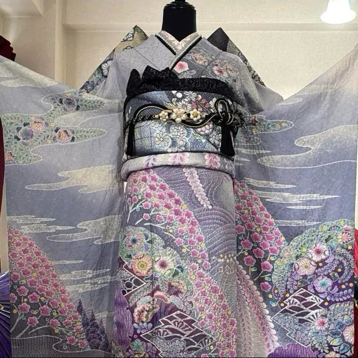 豪華振袖フルセット(7点)・極上・辻が花・銀通し地・関芳謹製・京都きもの友禅扱い 豪華振袖フルセット(7点)・極上・辻が花・銀通し地・関芳謹製
