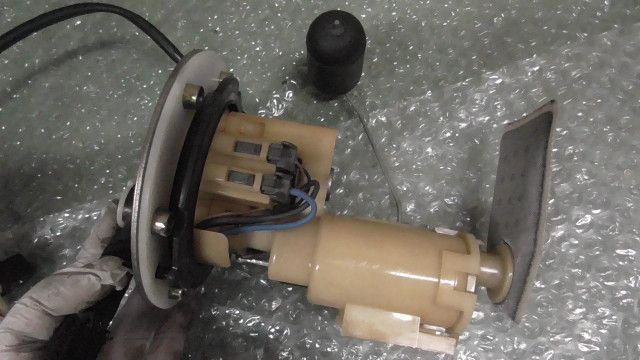 燃料ポンプ 1761192765