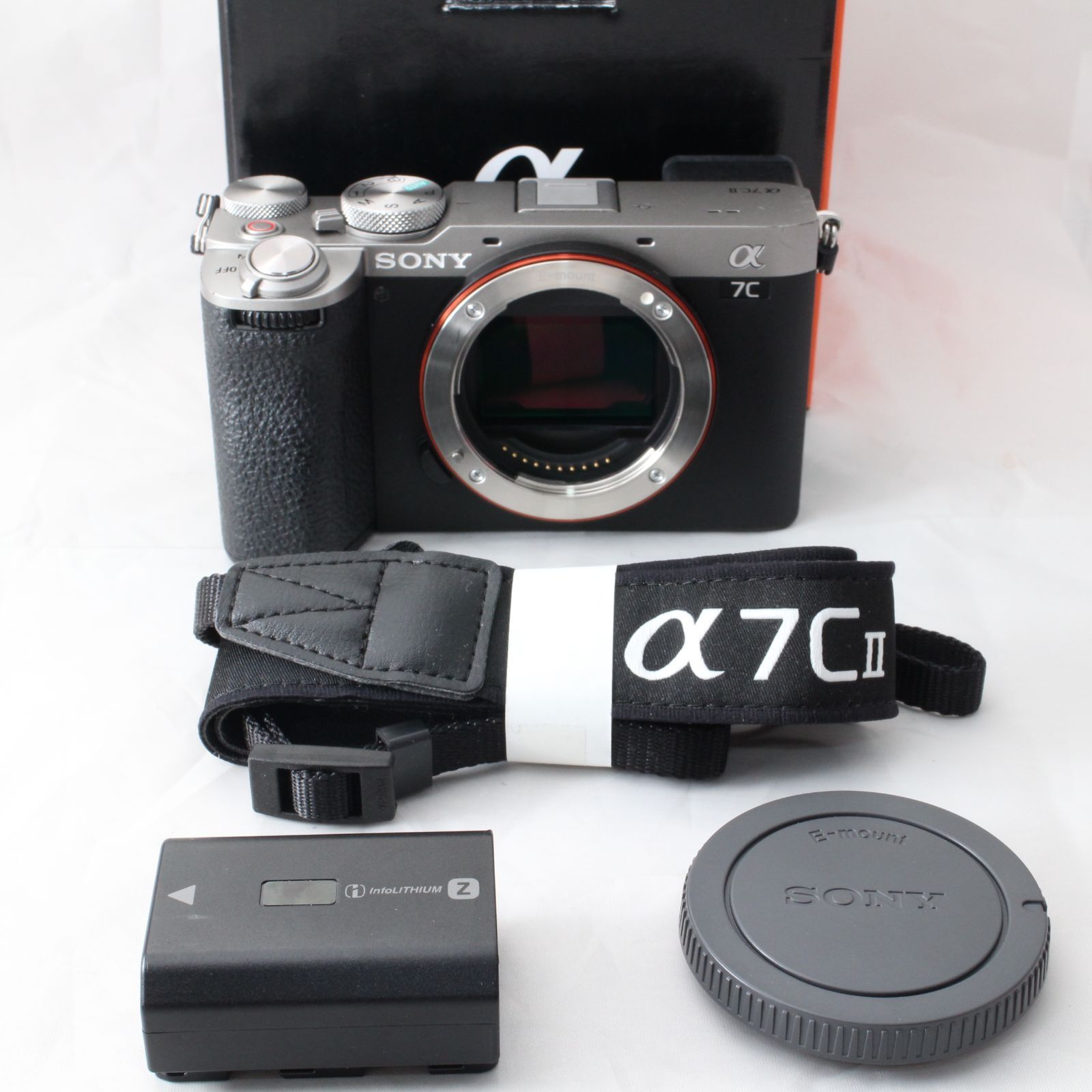 ☆良品・ショット数7744☆ SONY α7C II ボディシルバー ILCE-7CM2 S 