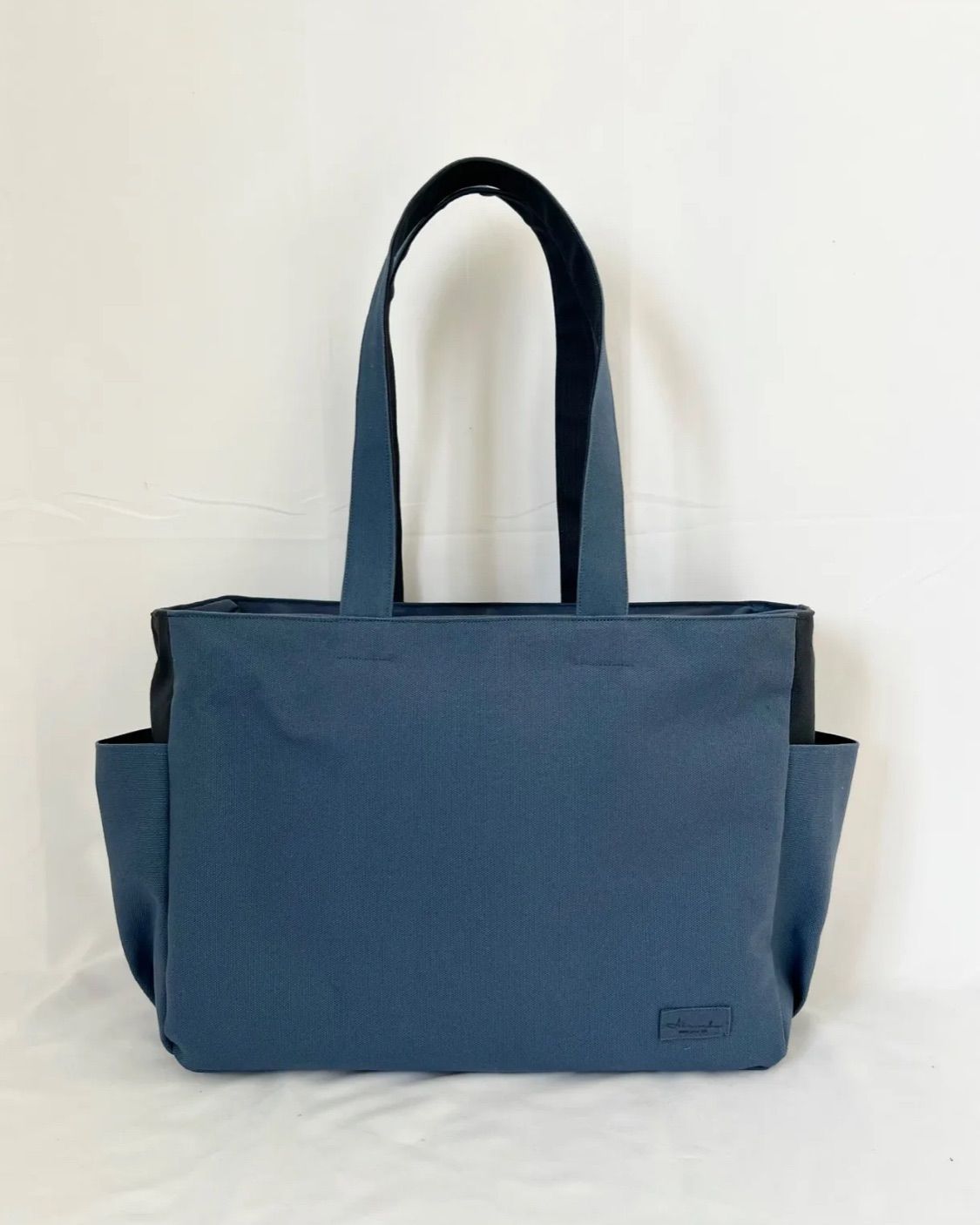 ブルーグレー系