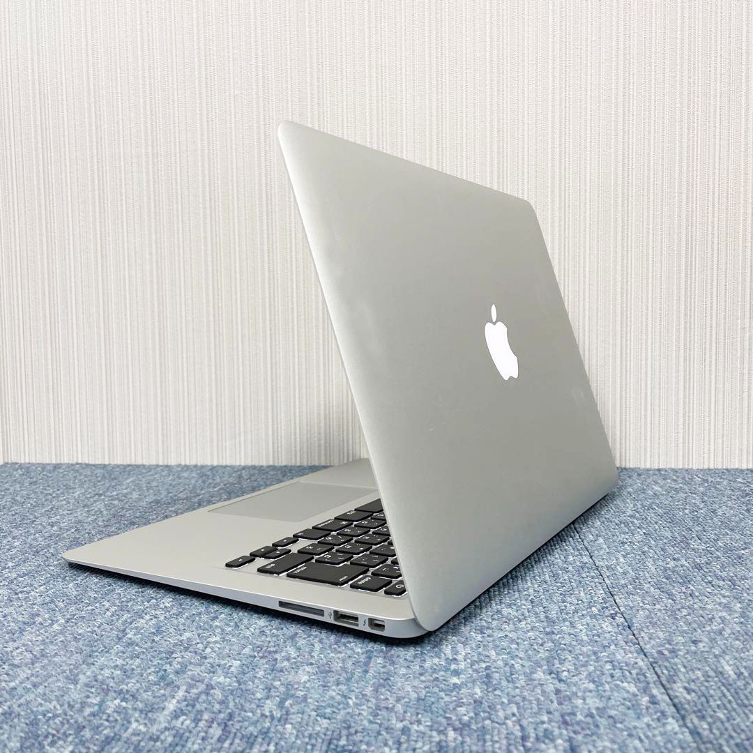 .MacBookAir i5 充放電30 メモリ8GB SSD 251GB MacBookAir i5 充放電30 メモリ8GB SSD 251GB