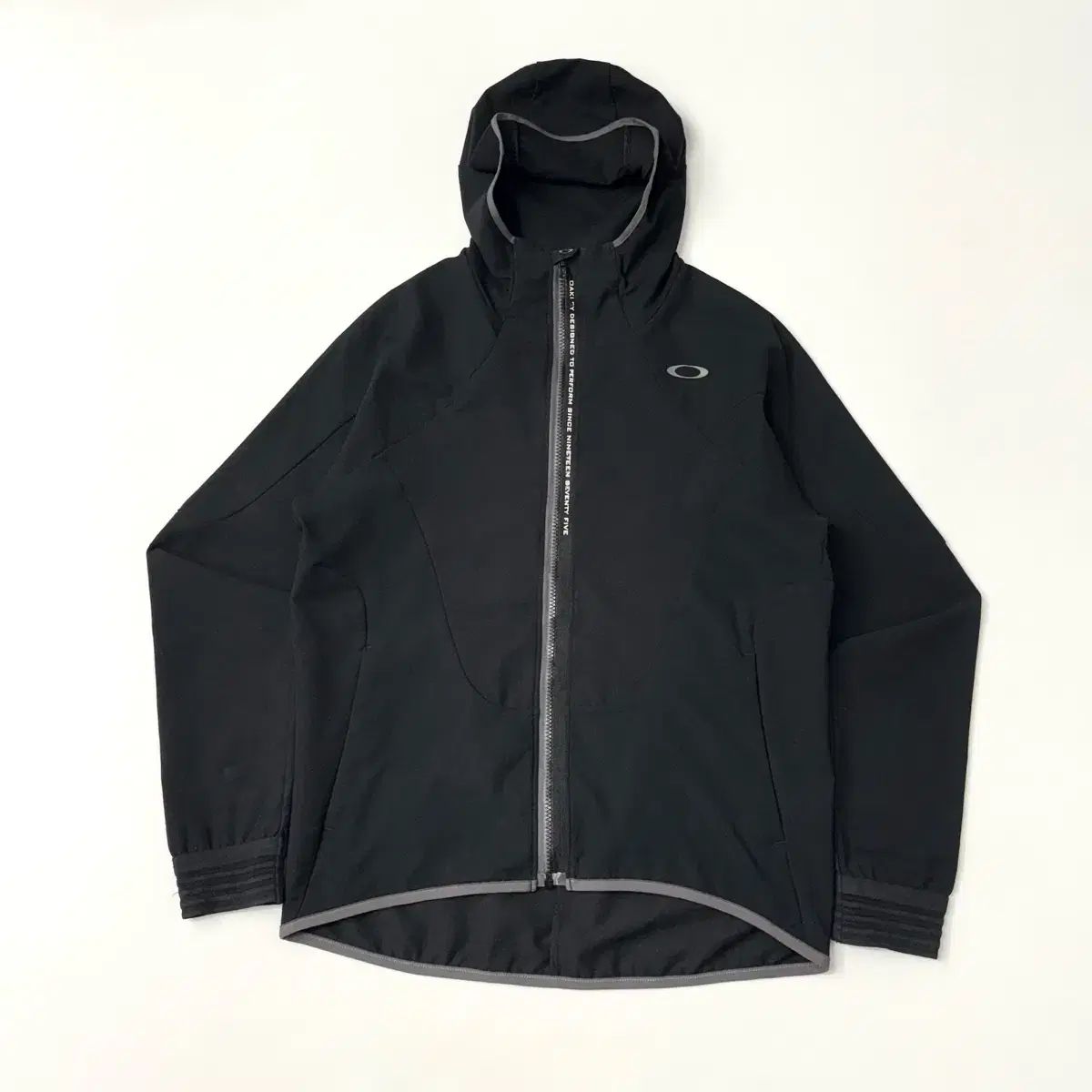 OAKLEY フード付きジャケット L ストライプ 楽天市場】オークリー（OAKLEY）（メンズ）USサイズ 耐久 撥水