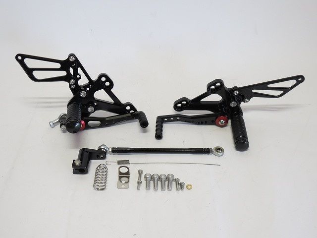 CBR650R CB650R 19-20 CBR650F CB650F 14-18 CNC 調整式 バックステップB 黒