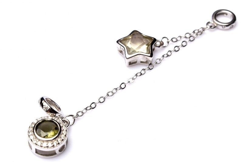 シルバー925◇宝石質 モルダバイト＆リビアングラス 5-8.5mm スター