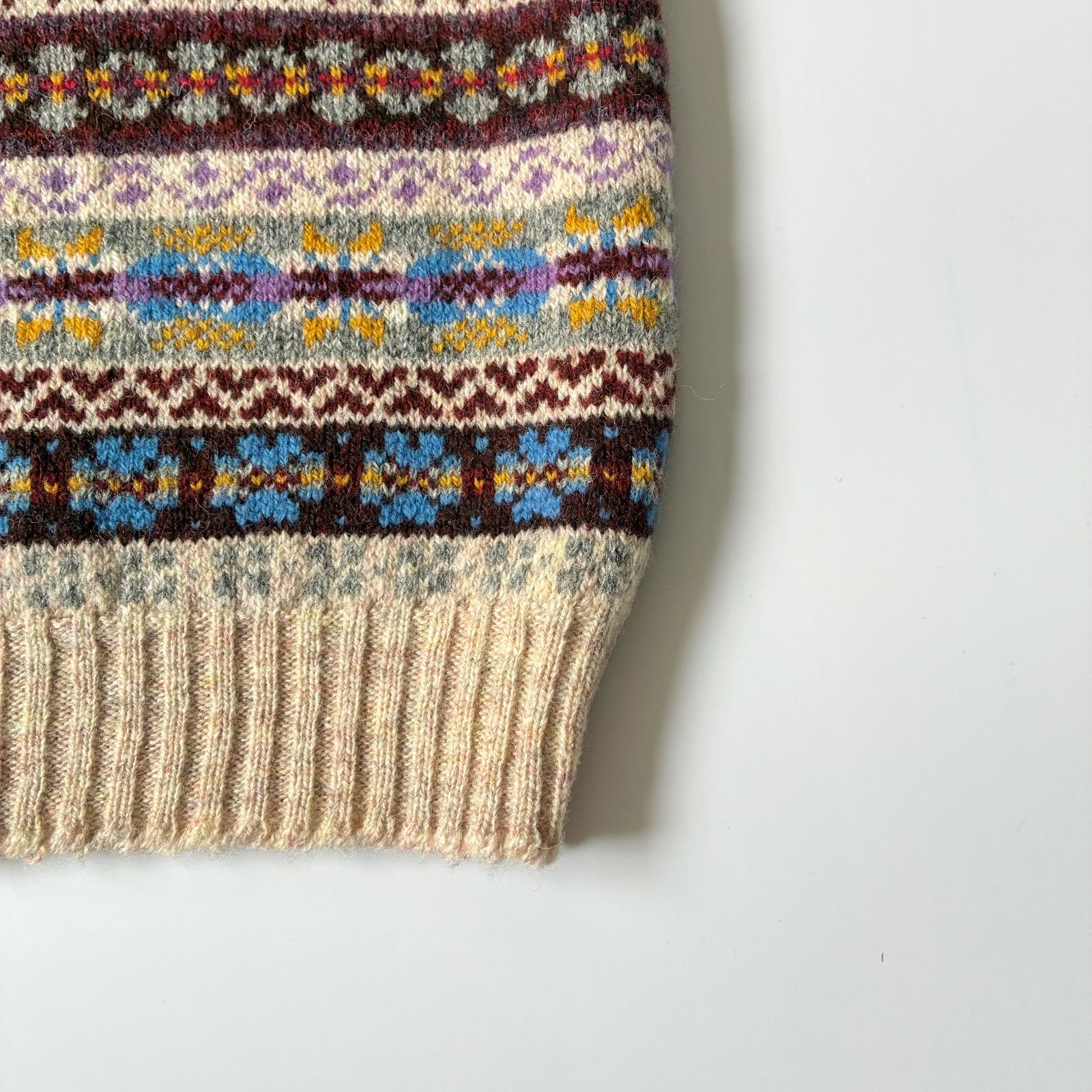 良品】 JAMIESONS / フェアアイル 総柄 ニットベスト - メルカリ