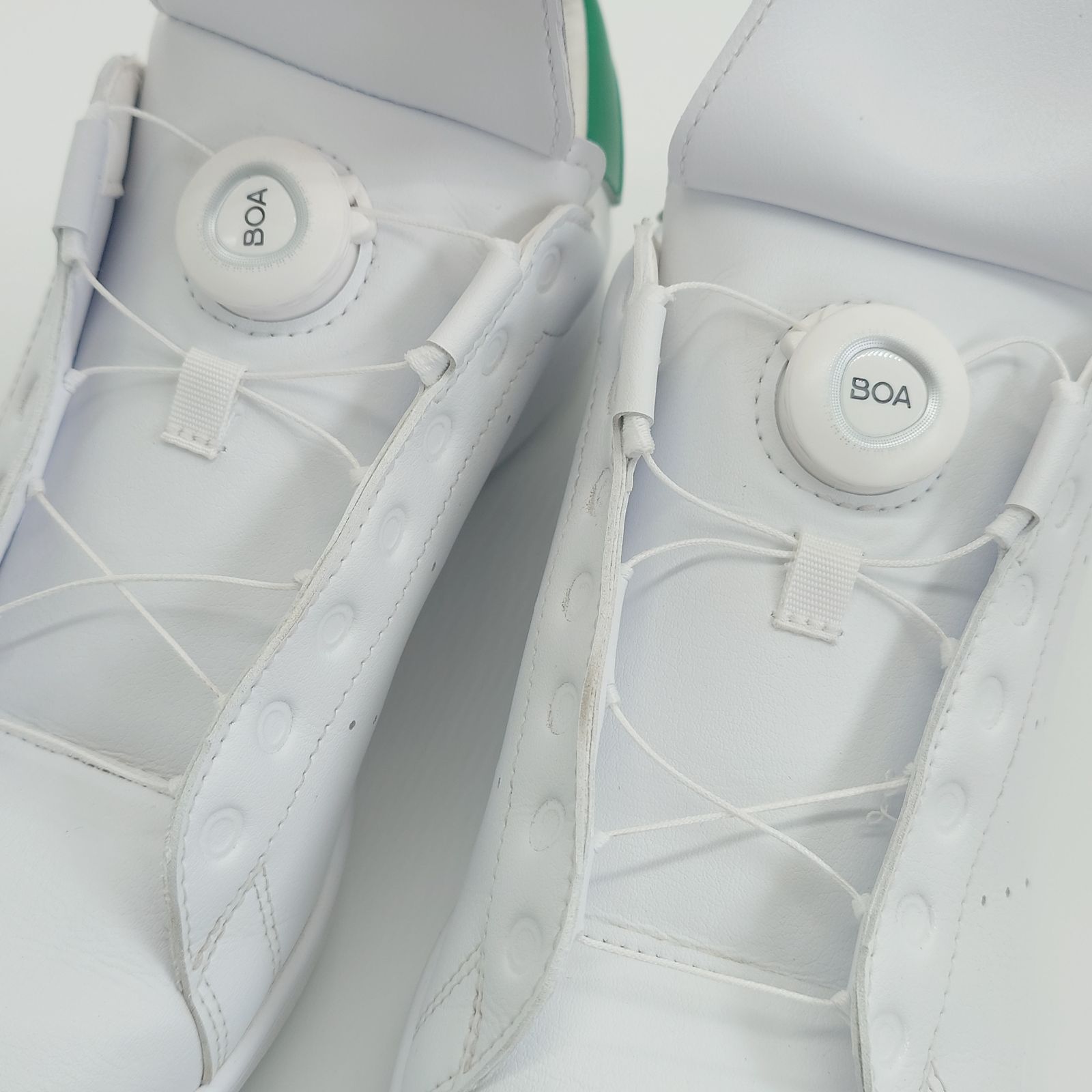 スタンスミス ゴルフシューズ