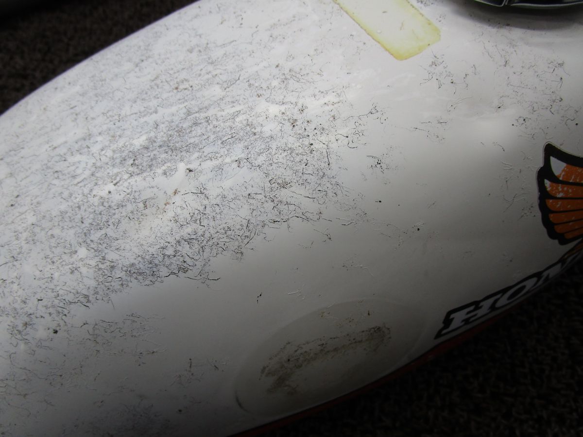 □A6322 タンクキャップ