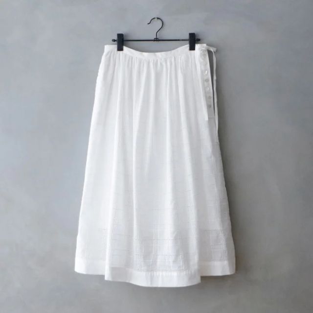 MAGALI マガリ ガーメントダイ コットン レース サイドボタン スカート 楽天市場】MAGALI マガリ ガーメントダイ コットン レース