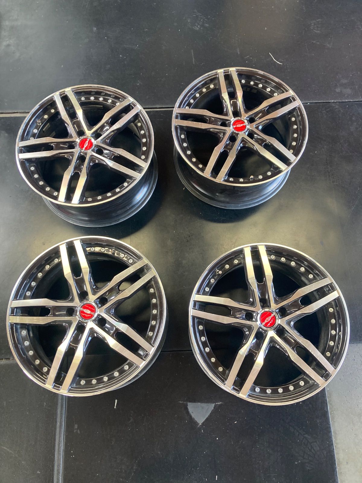 シャレン 18インチ 8j＋38