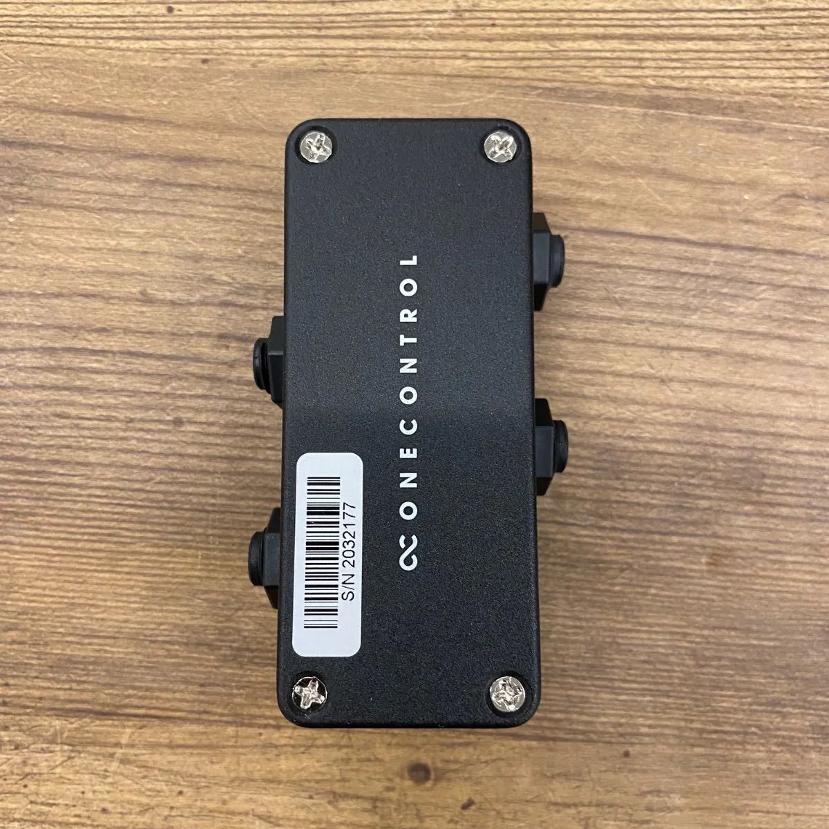新品】One Control Minimal Series BJF Buffer Split / a49265
