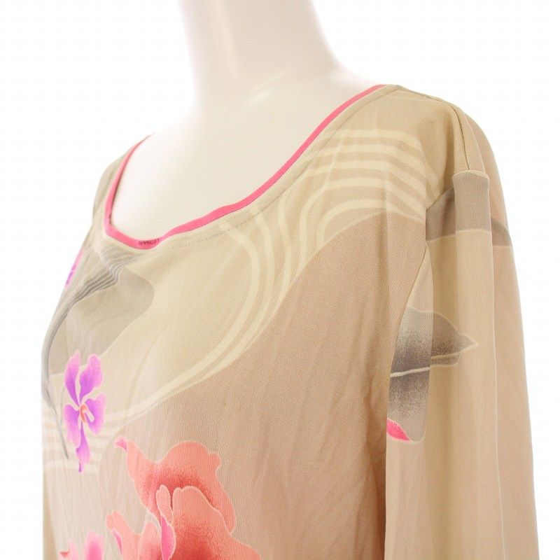 LEONARD - LEONARD(レオナール) 長袖カットソー サイズLL レディース - ライトベージュ×マルチ クルーネック LEONARD - LEONARD(レオナール) 長袖カットソー サイズLL