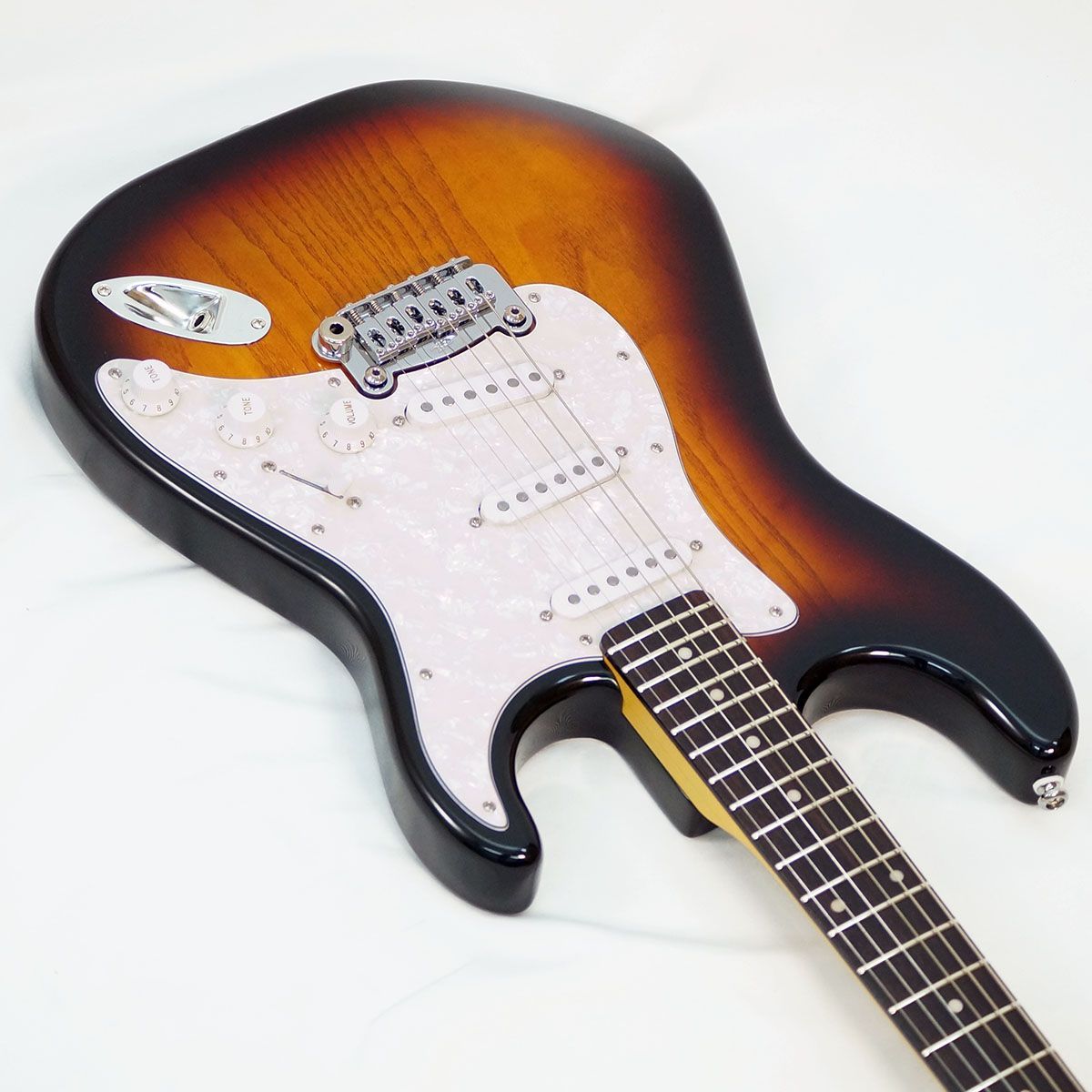 G&L Tribute Series LEGACY (3-Tone Sunburst/Rosewood) [アウトレット