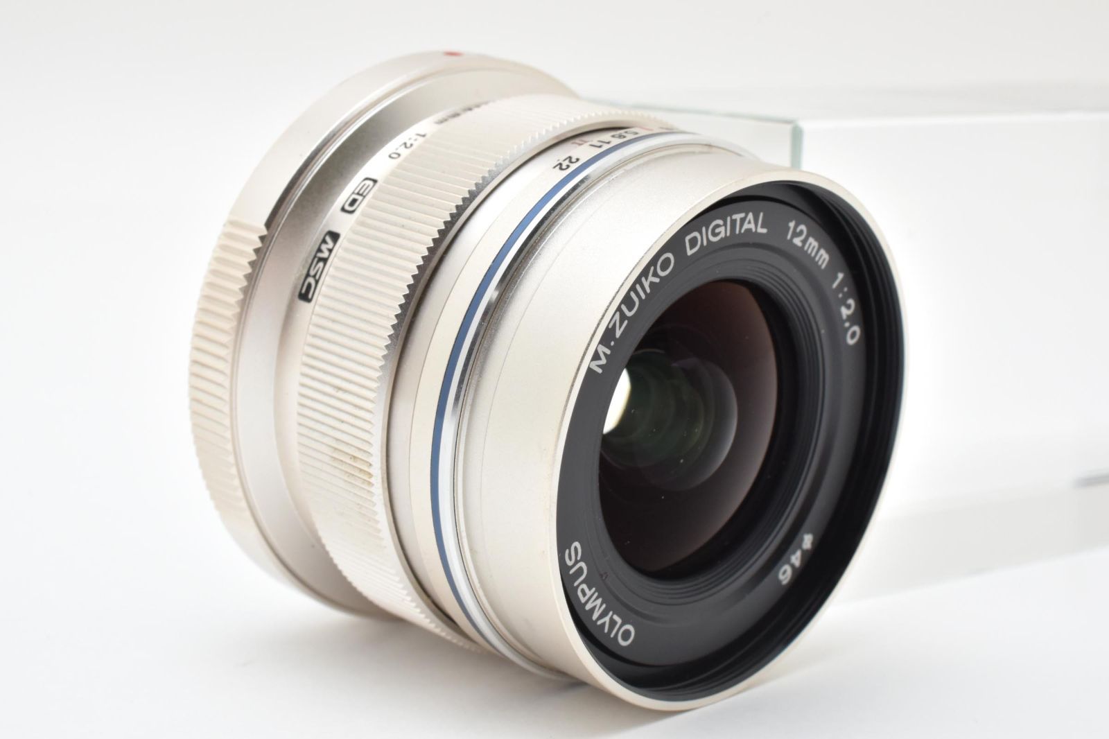 極上品 Olympus M.zuiko digital ED 12mm f2.0 シルバー M.ZUIKO 極上品 Olympus M.zuiko digital ED 12mm f2.0 シルバー M.ZUIKO