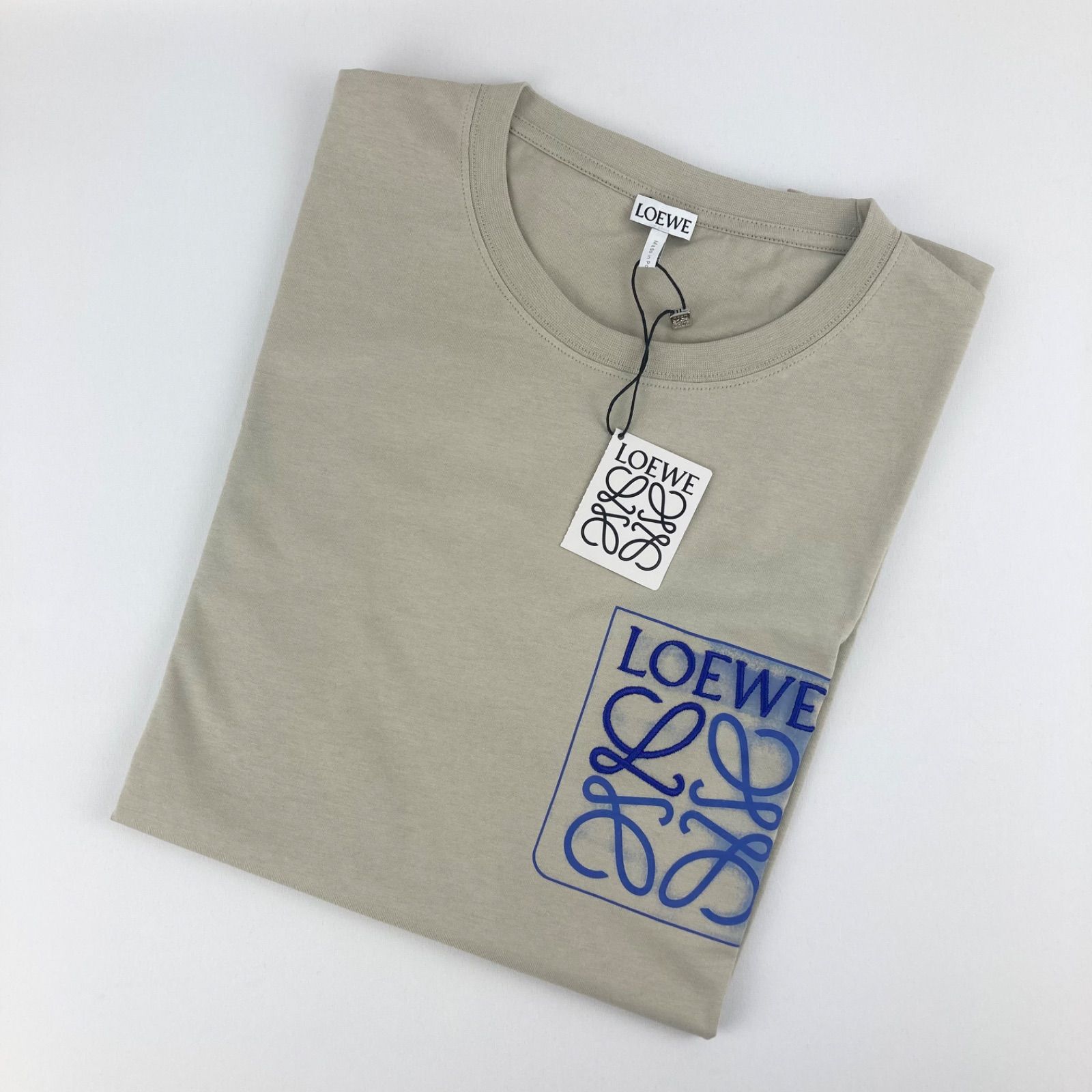 LOEWE デボスアナグラムT 新品未使用　確実正規品 Amazon | [ロエベ] メンズ デボス アナグラム Tシャツ【WHITE