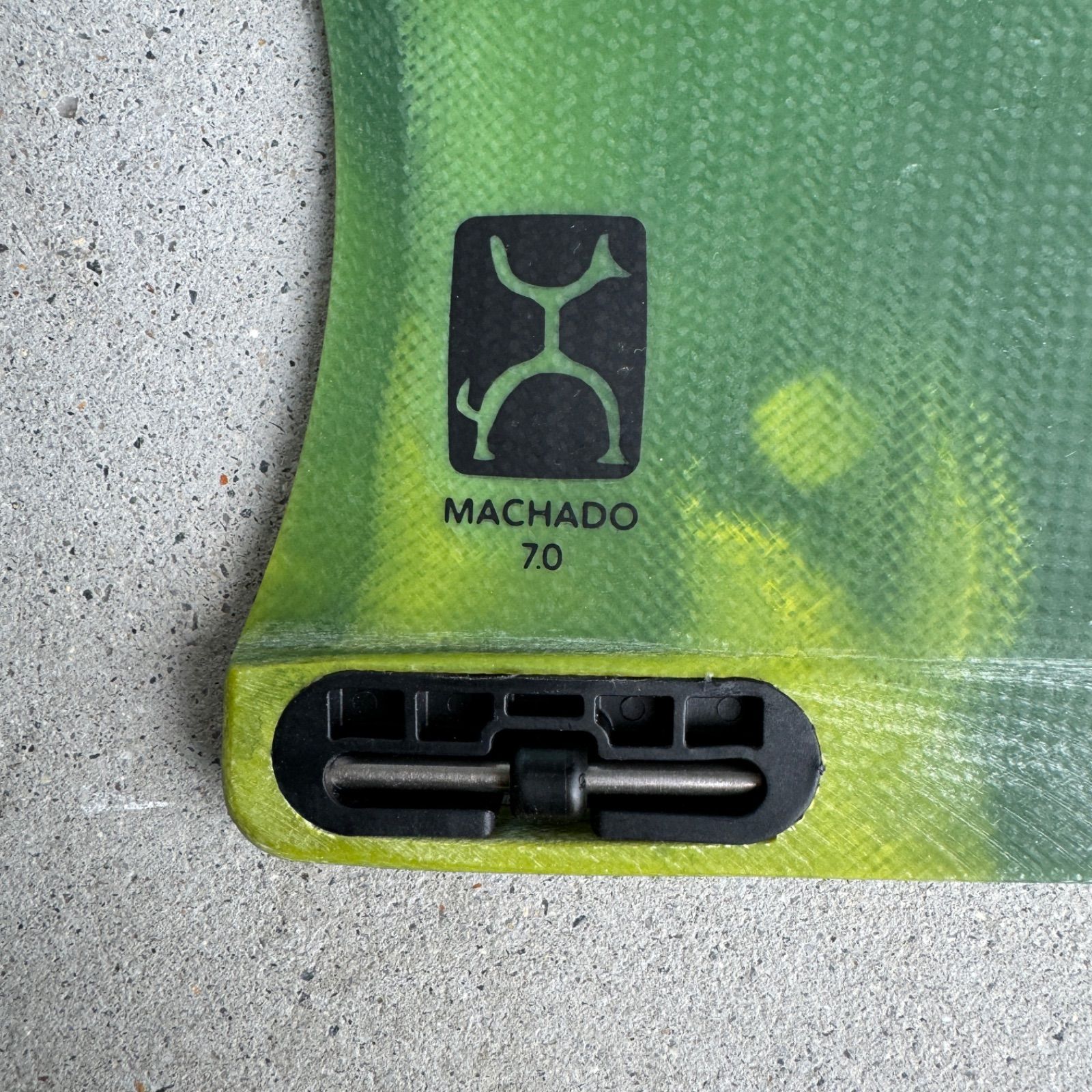 美中古 FCS2 マチャド シングルフィン 7.0 MACHADO SINGLE PG