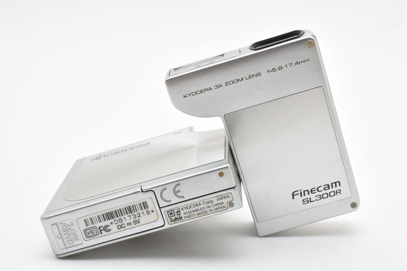 【KYOCERA】FINECAM SL300R 京セラ 京セラ、レンズ回転式コンパクトデジカメ「Finecam SL300R」の限定