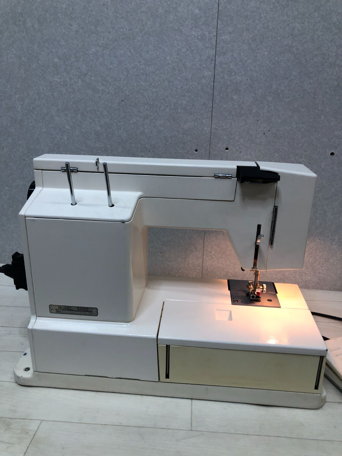 コンピューターミシン フットペダル付き