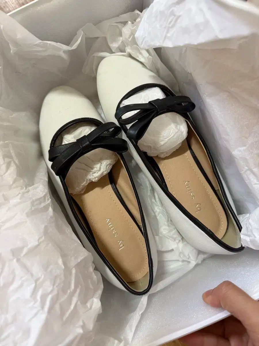 byssiny シュークリーム 230 出品