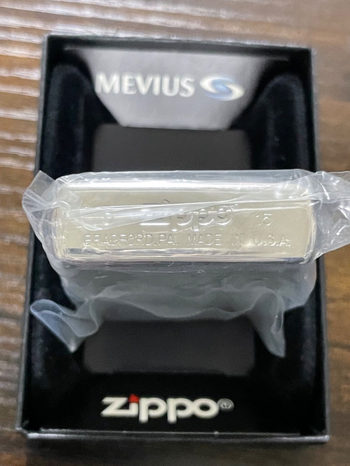 【25％OFF】 zippo MILD 2015年製 前面刻印 メビウス 限定品 silver MEVIUS その他