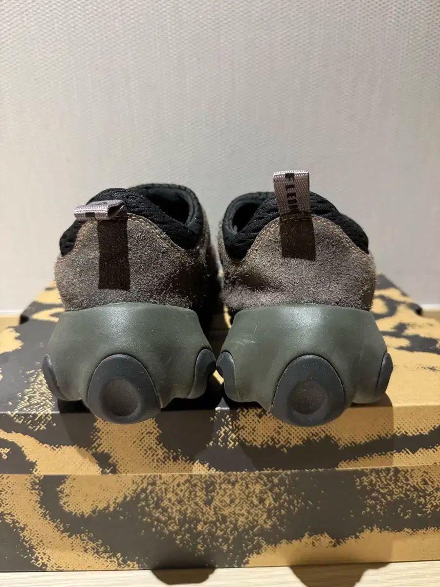 【 特価セール-SALE】 オークリー ファクトリー チーム X ブレインデッド スウェード フラッシュ ジャバ 275