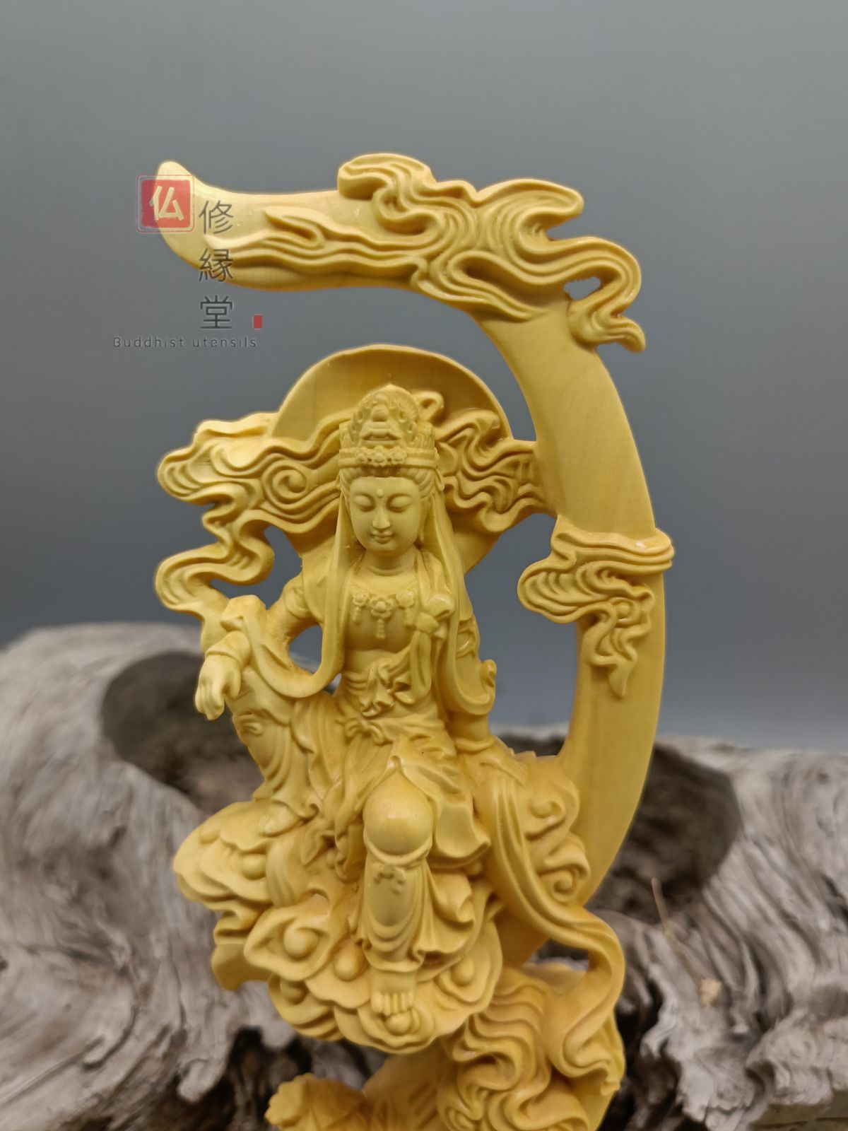 極上品 木彫仏像御龍観音菩薩立像 柘植材 仏教工芸 財前彫刻 仏師で 