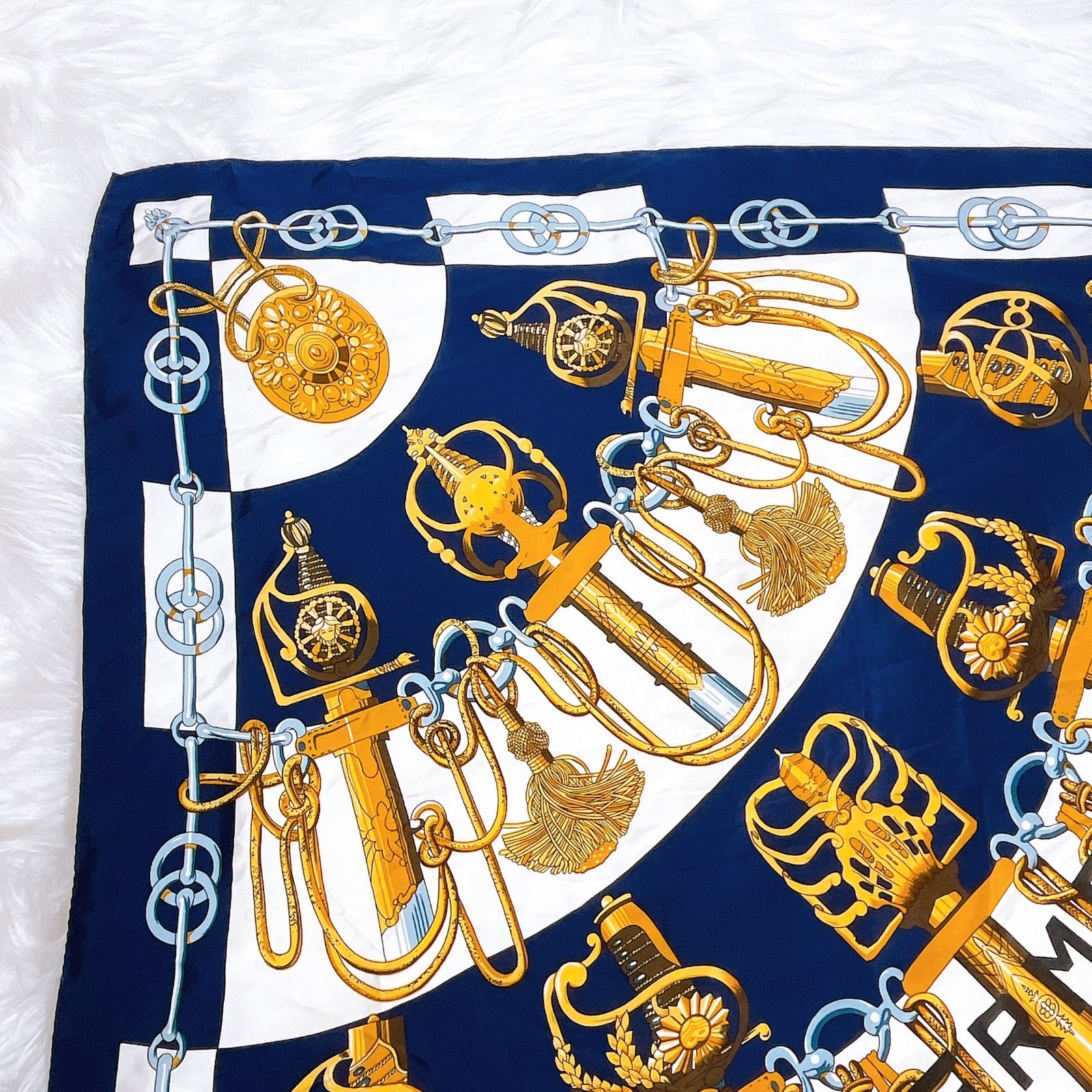 エルメス カレ90 Cliquetis シルク フリンジ タッセル シルク エルメス カレ90 Cliquetis シルク フリンジ タッセル シルク エルメス