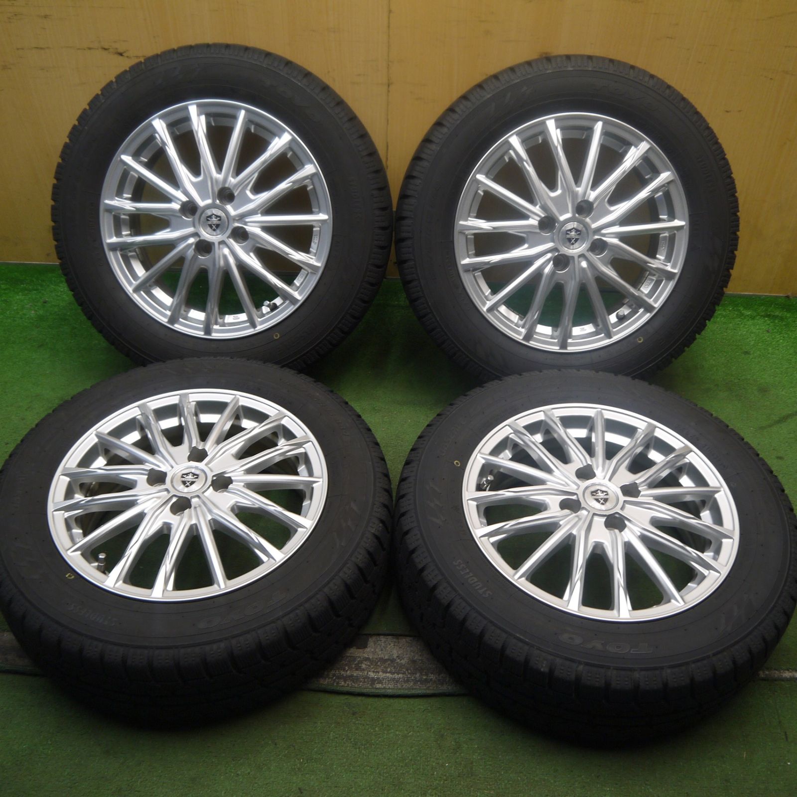 バリ溝 23年 キレイ 9.5分 スタッドレス 185 65R15 トーヨー オブザーブ ガリット GIZ ESTROSA DF-10 エステローザ 15インチ PCD100 4H 5092402Hス