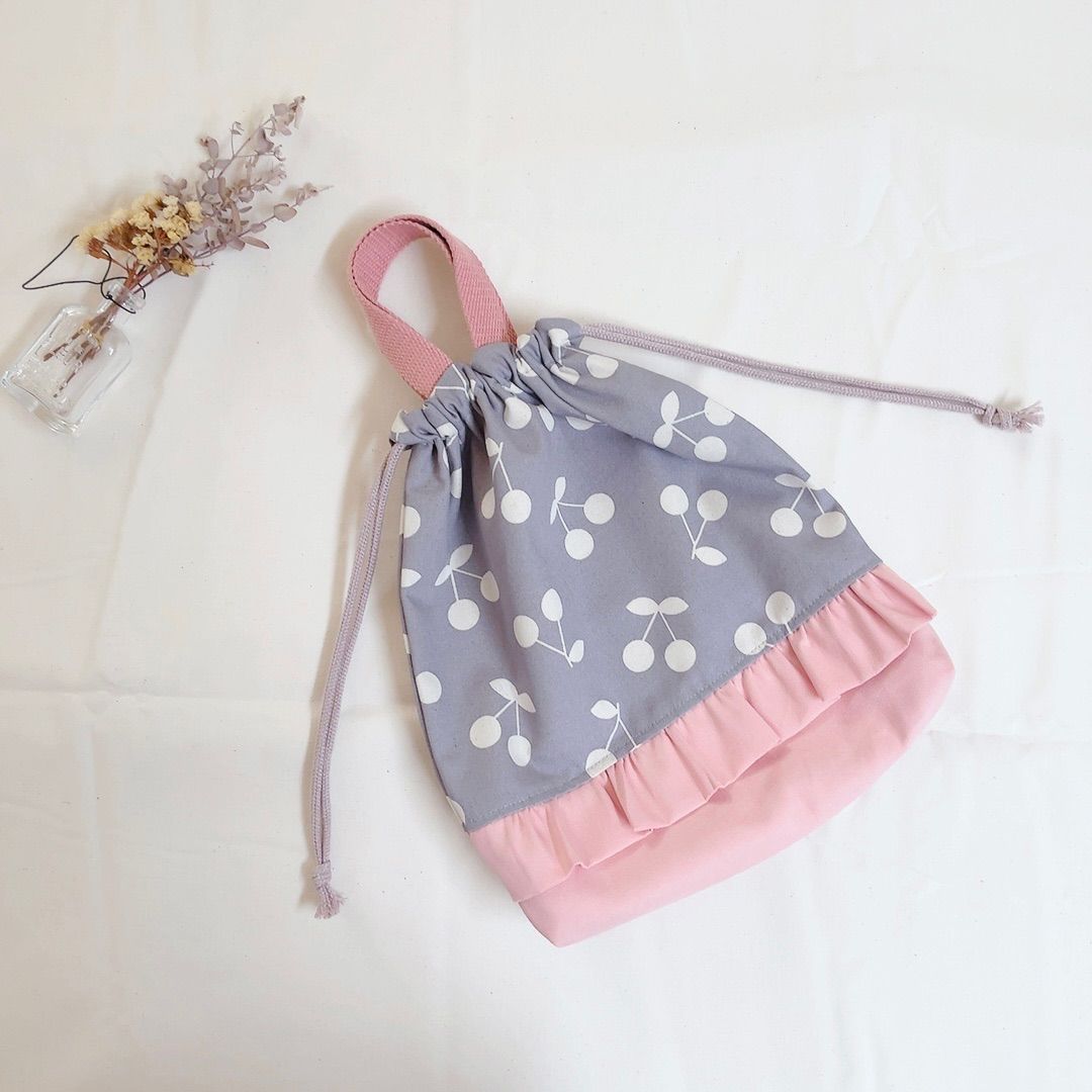 ハンドメイド♡さくらんぼシューズバッグ サイズ・持ち手が選べる！さくらんぼのシューズバッグ☆入園入学
