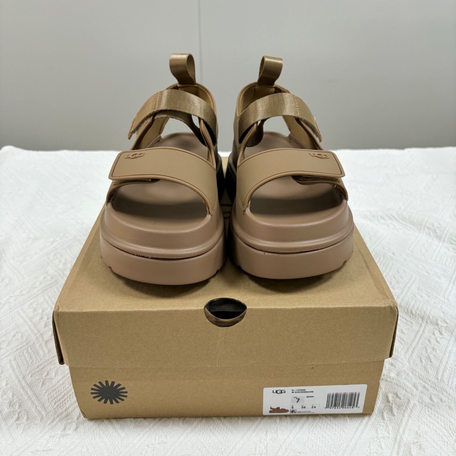 UGG サンダル 新品】UGG GoldenGlow アグ ゴールデングロウ 25cm