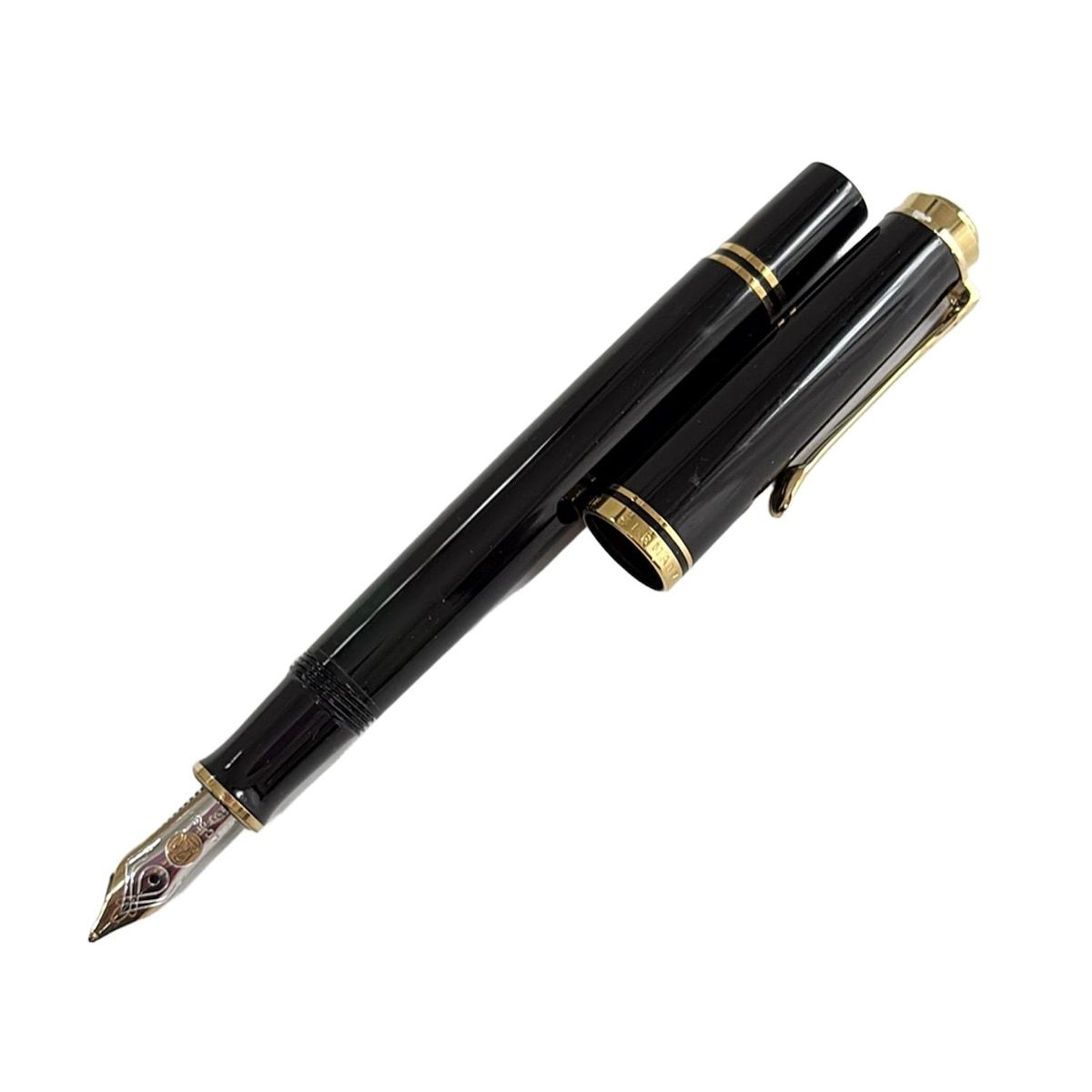 Pelikan ペリカン 万年筆 - 黒×ゴールド インクなし