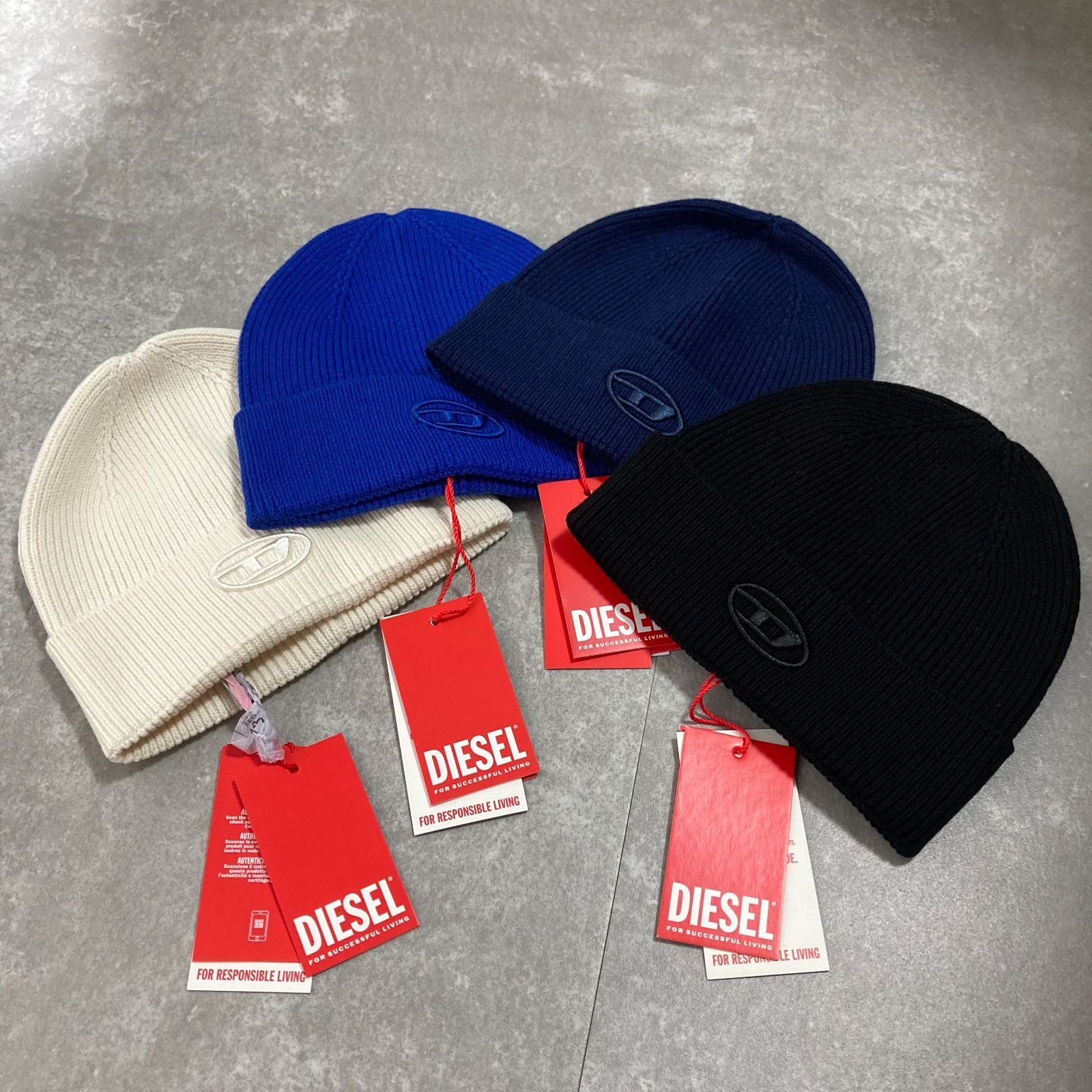公式 DIESEL ロゴ ニット帽