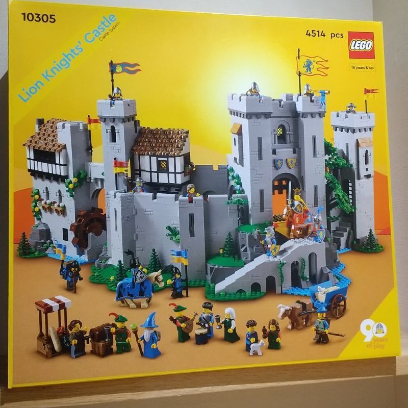 新品/未開封/正規品】レゴ(LEGO) ライオン騎士の城 10305 - トイザまス