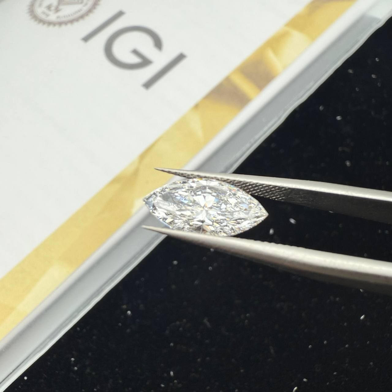 2.08ct E VVS2 Marquise Cut ラボグロウンダイヤモンド ルース 
