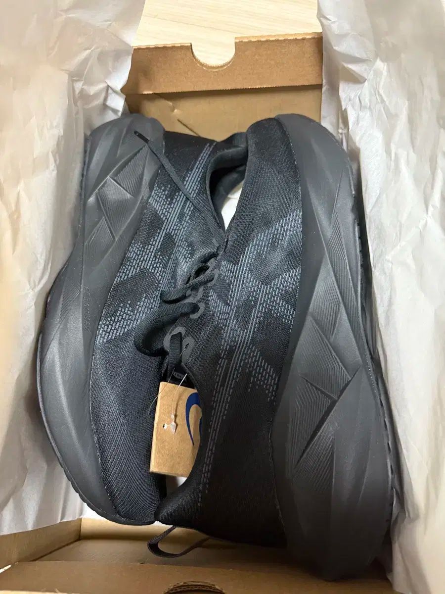 Asics アシックス ノバブラスト 5 290 2e 黒