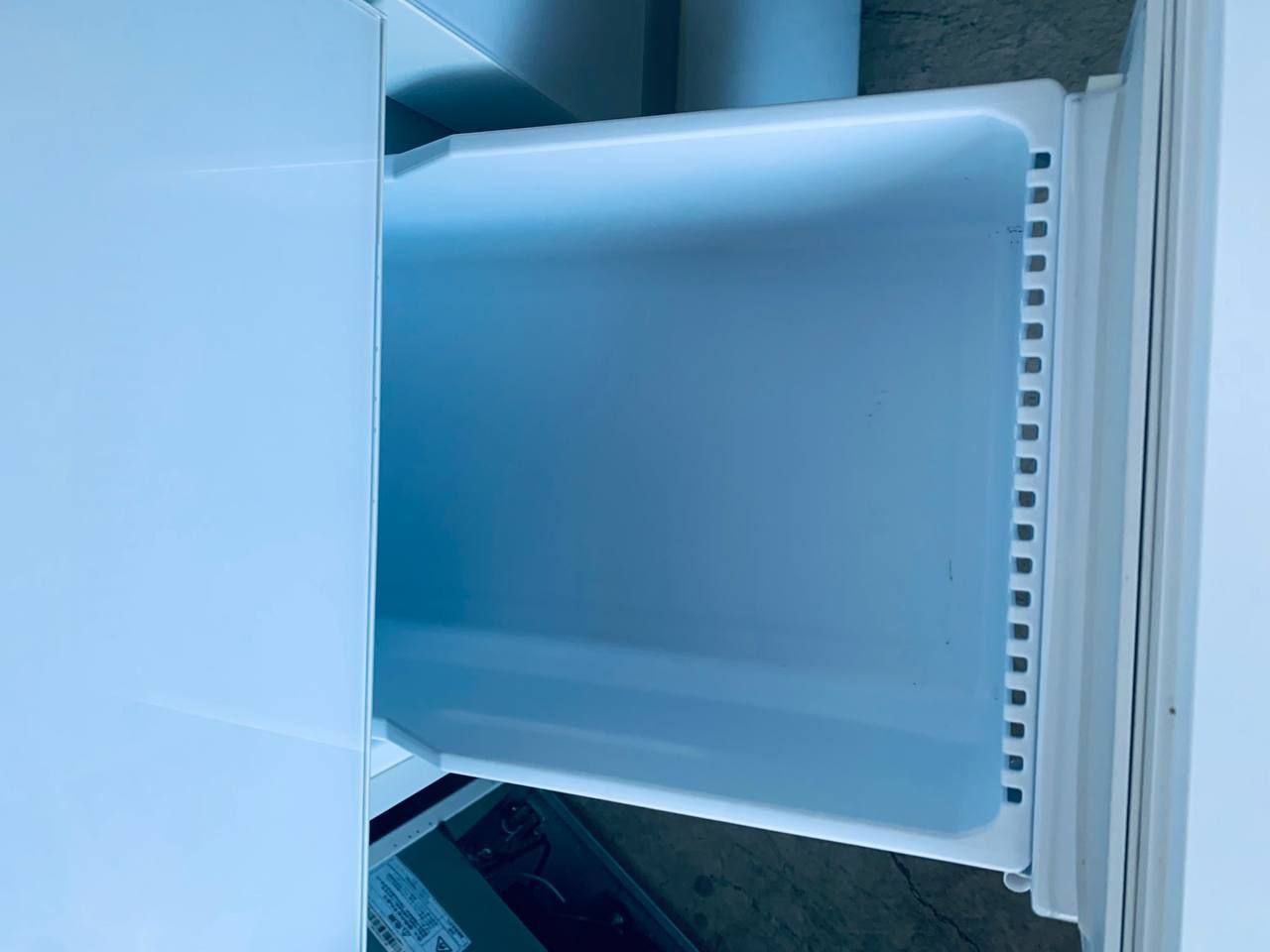 シャープ ? ノンフロン冷凍冷蔵庫SJ-GX50D-W