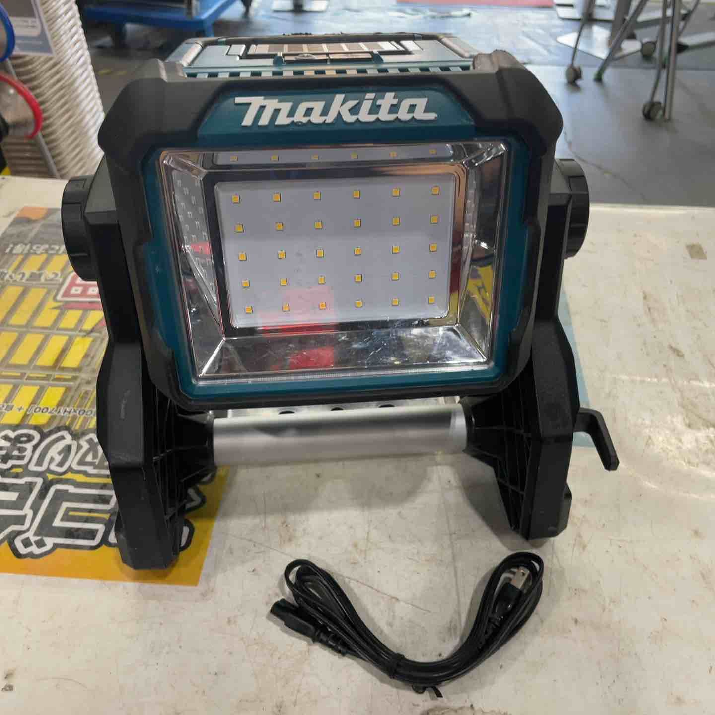 マキタ makita コードレススタンドライト ML811 川口店