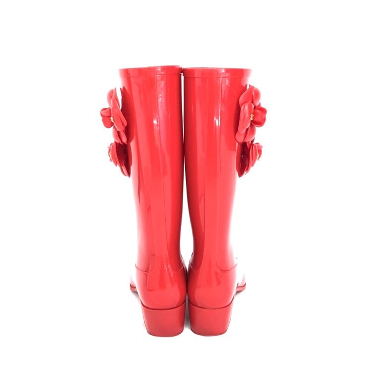 ‼️Roblea‼️CHANEL カメリア　レインブーツ　36（23cm） CHANEL シャネル レインブーツ カメリア ラバー レッド 36 - メルカリ