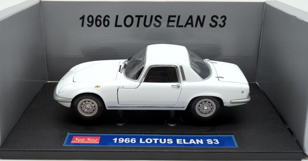 Sunstar 1/18 European Collectibles 1966 LOTUS ELAN S3 COUPE