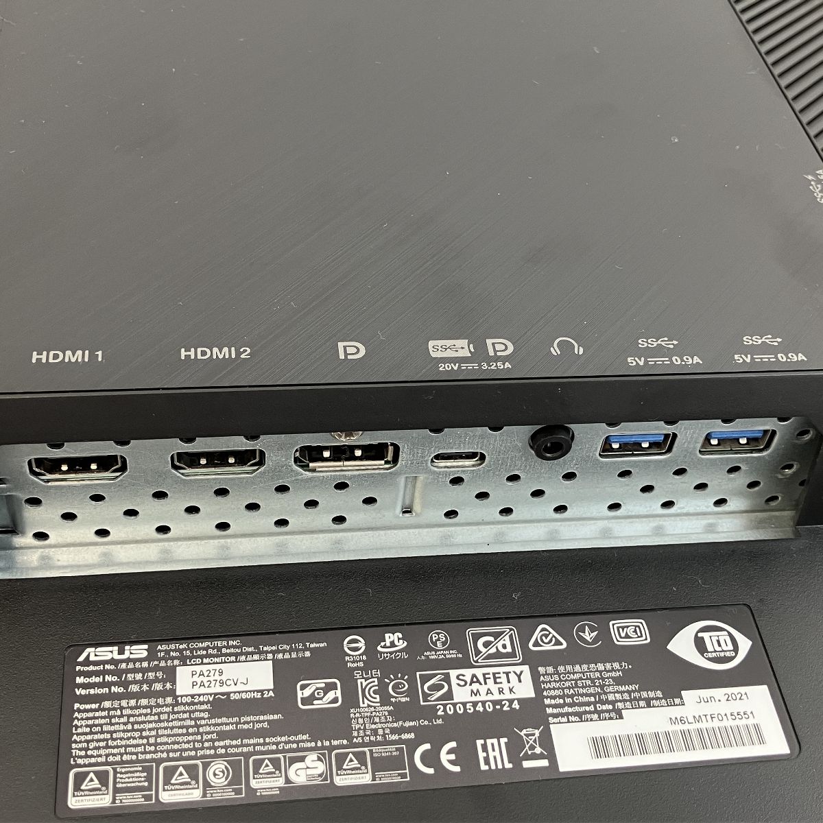 ディスプレイ PC周辺機器
