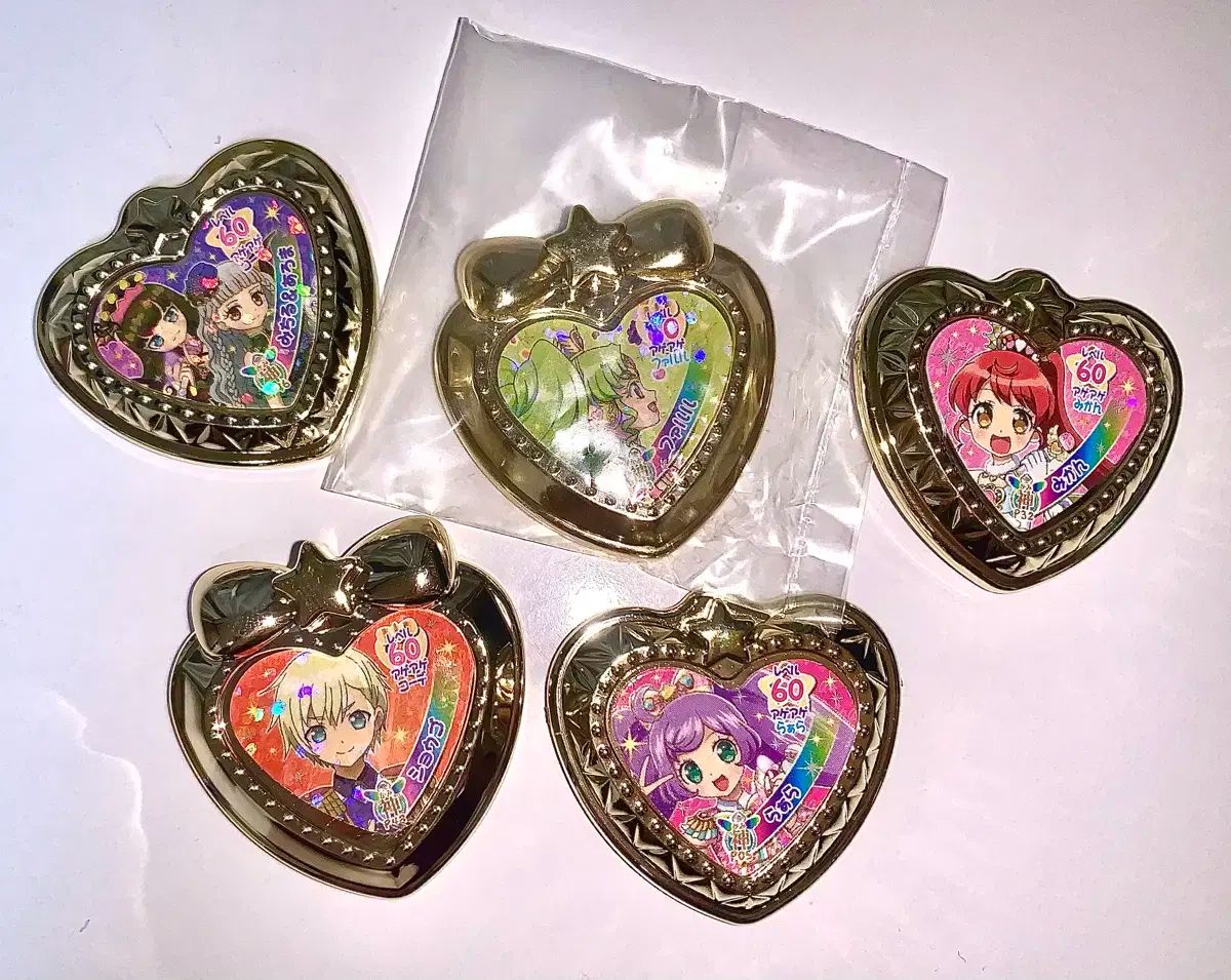 ファルル ララ ニュージュエル 宝石 バッチフリーパラ
