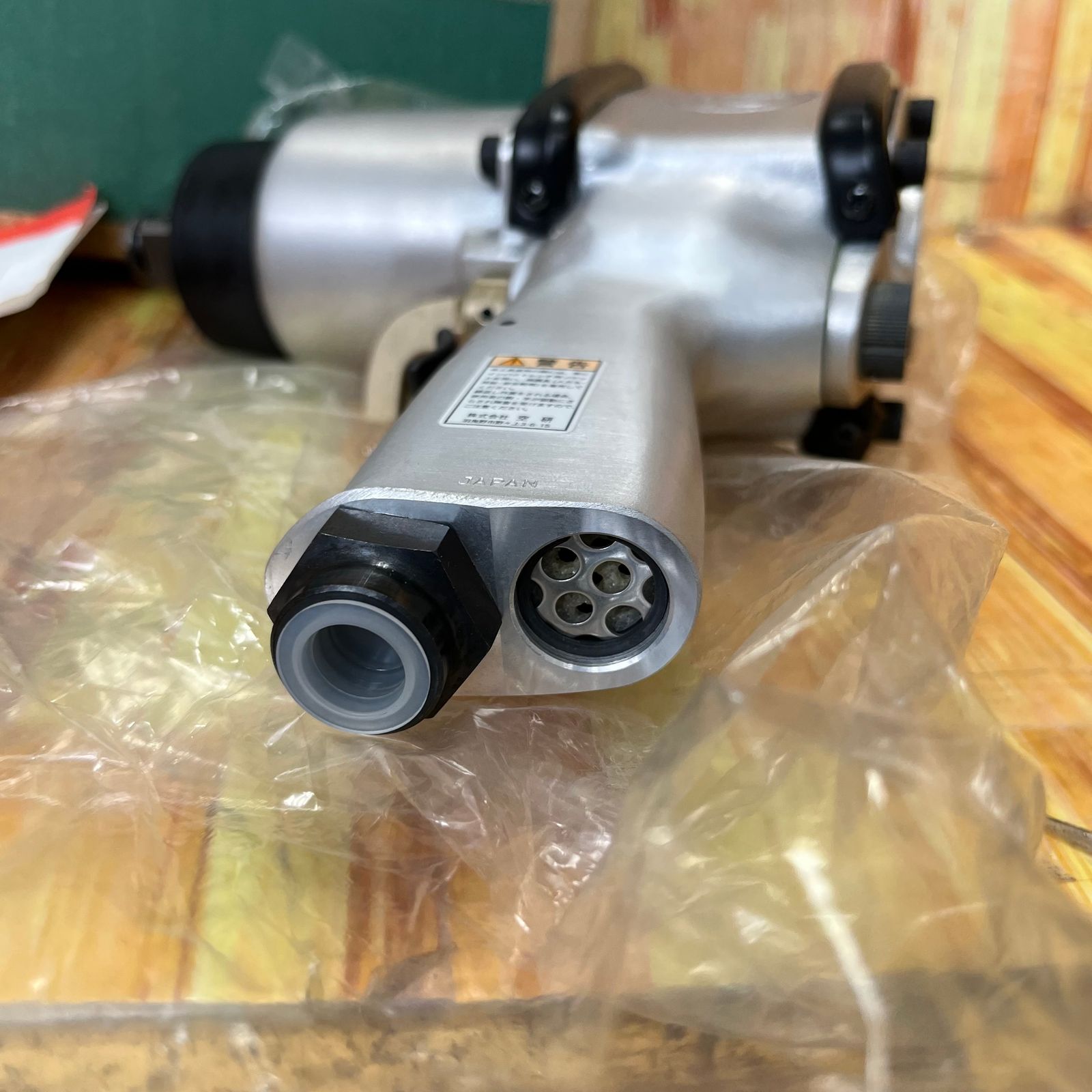 〇空研 3/4インチSQ中型インパクトレンチ(19mm角) KW230P【草加店  