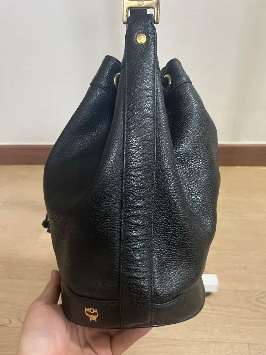 バケットバッグ ブラック