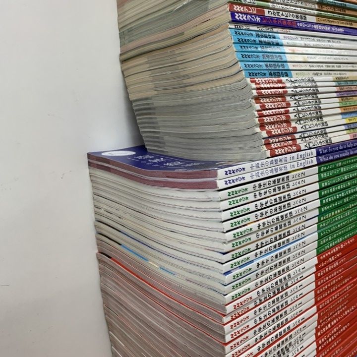 ▲01)【同梱不可】NHKテレビ やさしい英会話 1995年〜1996年テキスト・カセットテープ まとめ売り24点セット/日本放送出版/ニールタトル/B △01)【同梱不可】NHKテレビ やさしい英会話 1995年〜1996年