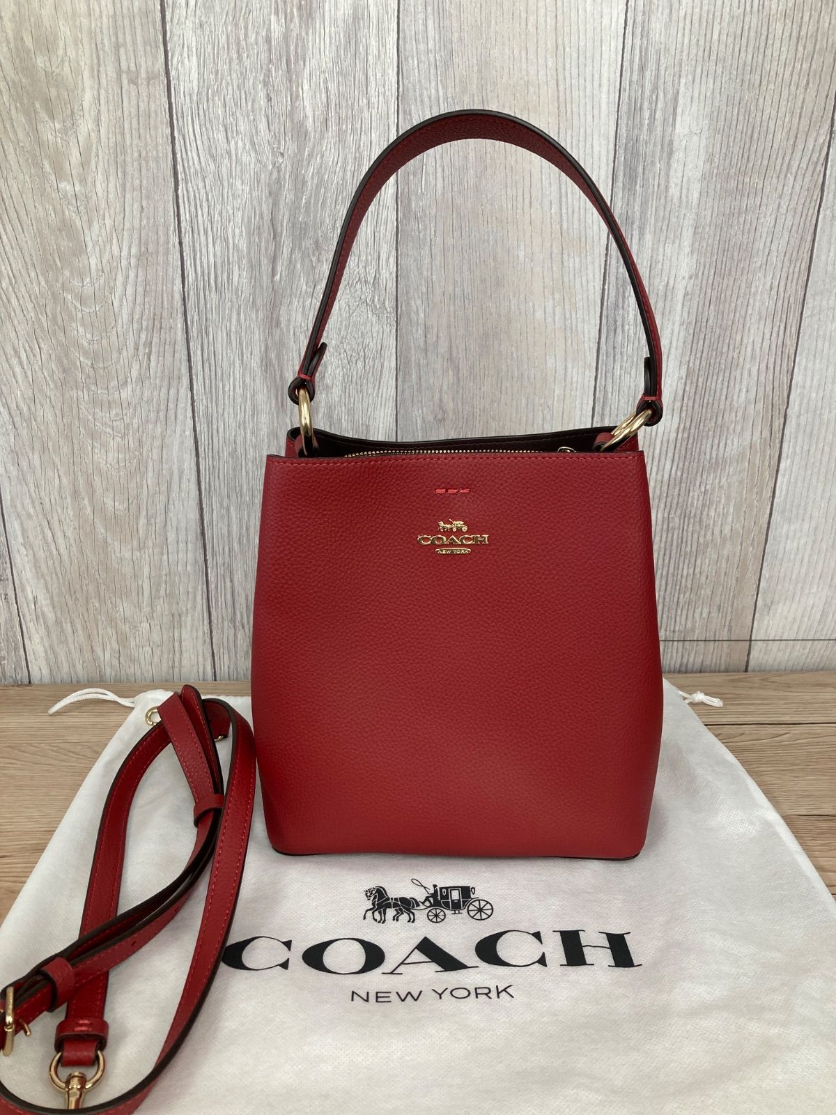 COACH ショルダーバッグ スモール タウン バケット バッグ レザー 