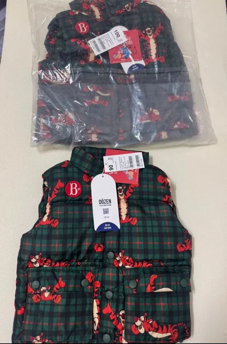 ベベデピノ オールオーバ Tシャツ ダウンベスト 90 100