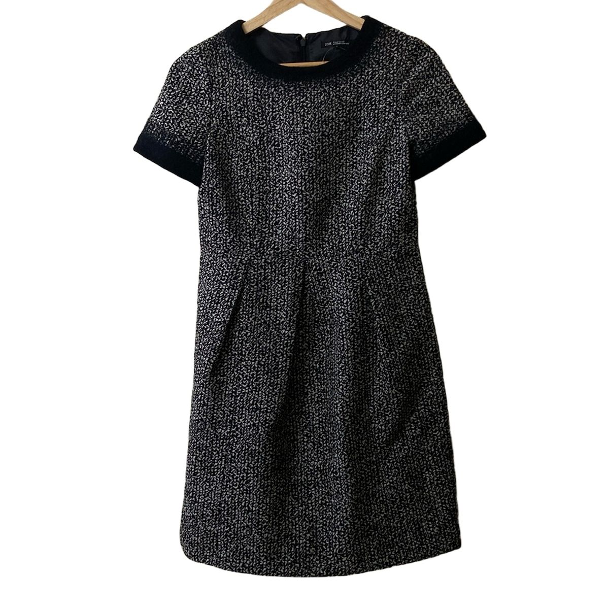 23区 ニジュウサンク ワンピース サイズ32 XS レディース - 黒×白 クルーネック|半袖|ひざ丈